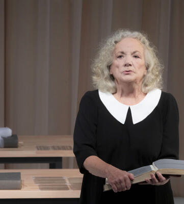 Teatro - "Les règles du savoir-vivre dans la société moderne / Music-hall"