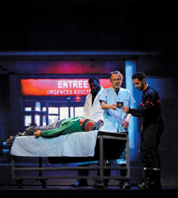 Theatre - "Passeport"