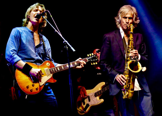 Concert - "The Dire Straits Experience"