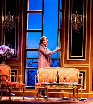 Theatre - "Suite royale - Judith Elmaleh & Hadiren Raccah"