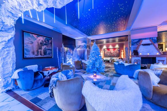 Winter Pop-Up - "Blue Ice"